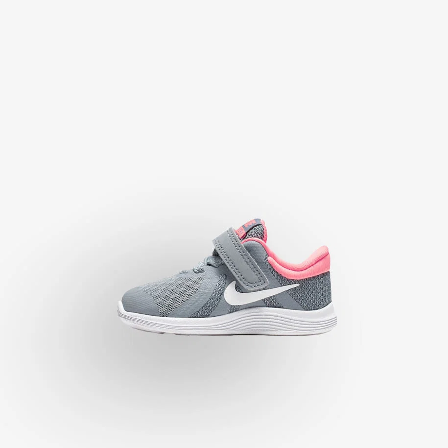 Sapatilhas Nike Revolution 4 - Image 3
