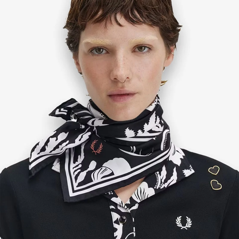 Lenço Fred Perry Amy Printed Scarf - Image 4
